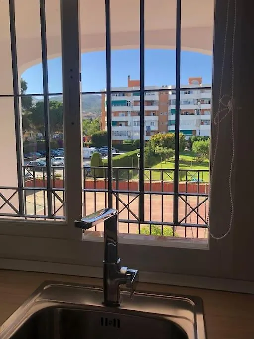 Encantador Apartamento Residencial Con Piscina توريمولينوس