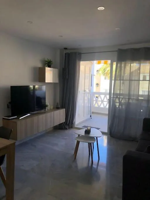 Encantador Apartamento Residencial Con Piscina Torremolinos Daire