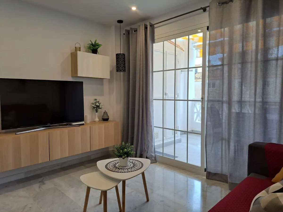Encantador Apartamento Residencial Con Piscina Torremolinos